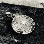 Anhaenger Emaille Weissgold Brillanten back