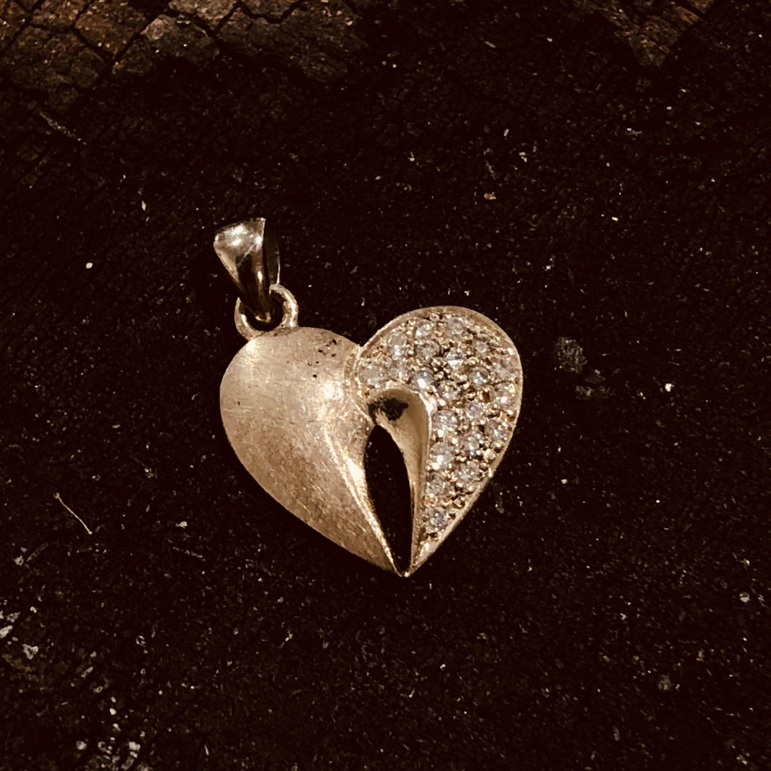 Anhaenger Herz Weissgold Brillanten