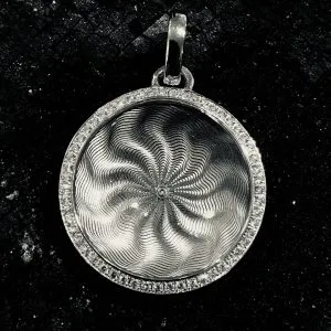 Anhaenger Emaille Weissgold Brillanten