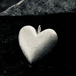 Anhaenger Silberherz scaled 1