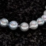 Facettierte Perlenkette kl det