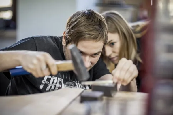 Trauringkurs Mann Frau schmieden selber scaled