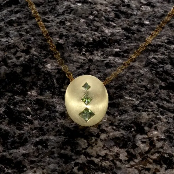 Tutti Frutti Anhaenger gruen oval