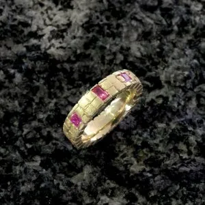 schritt und tritt saphir rosa ring 1