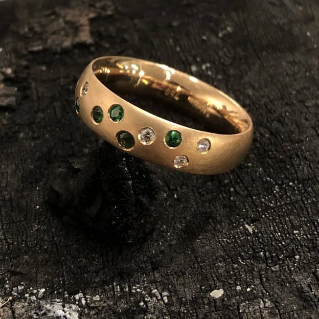 Ring Rotgold Tsavorit Brillant