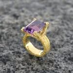 Amethystring seitlich